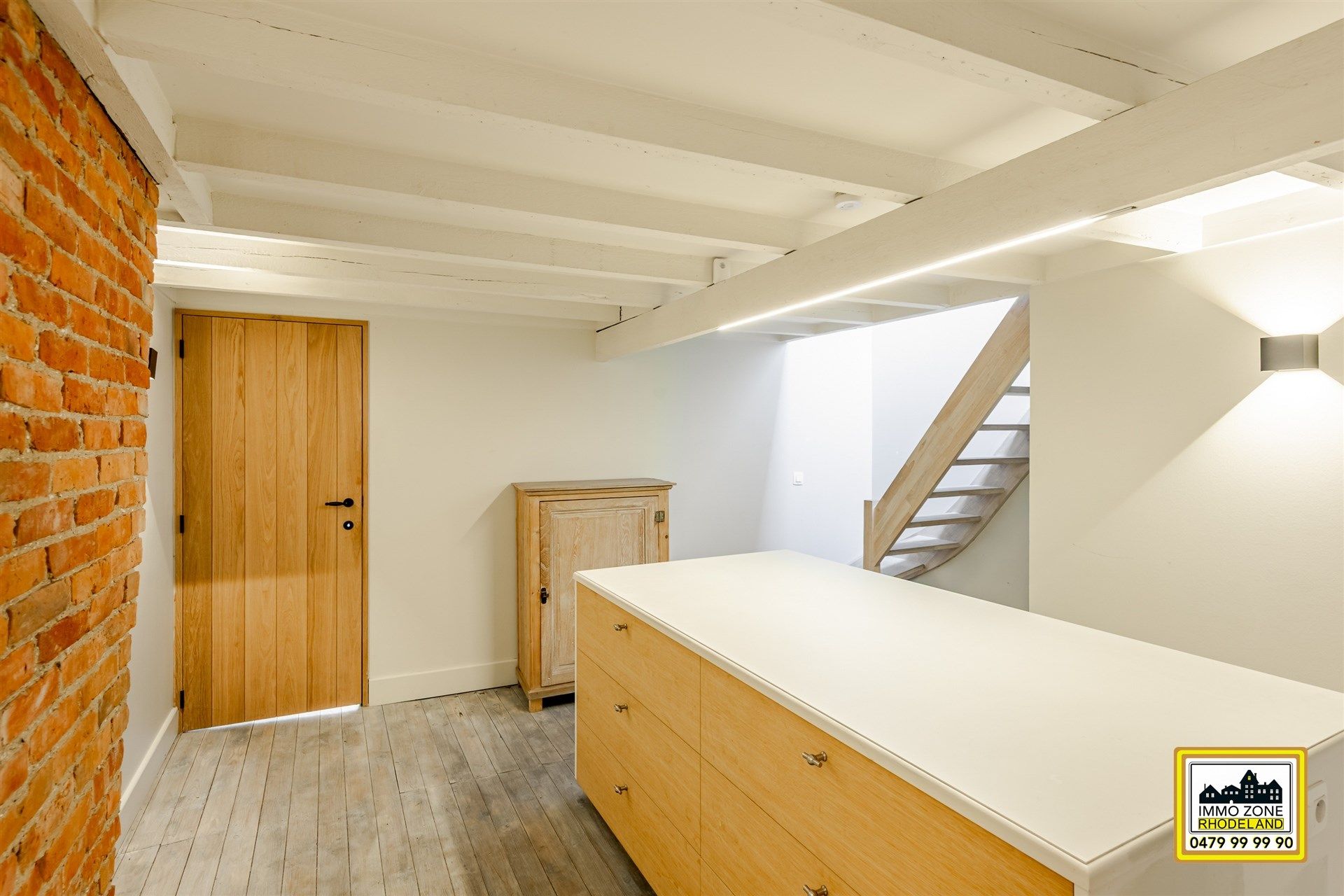 Instapklare woning met 2 slpks, garage en ruime tuin.  foto 15