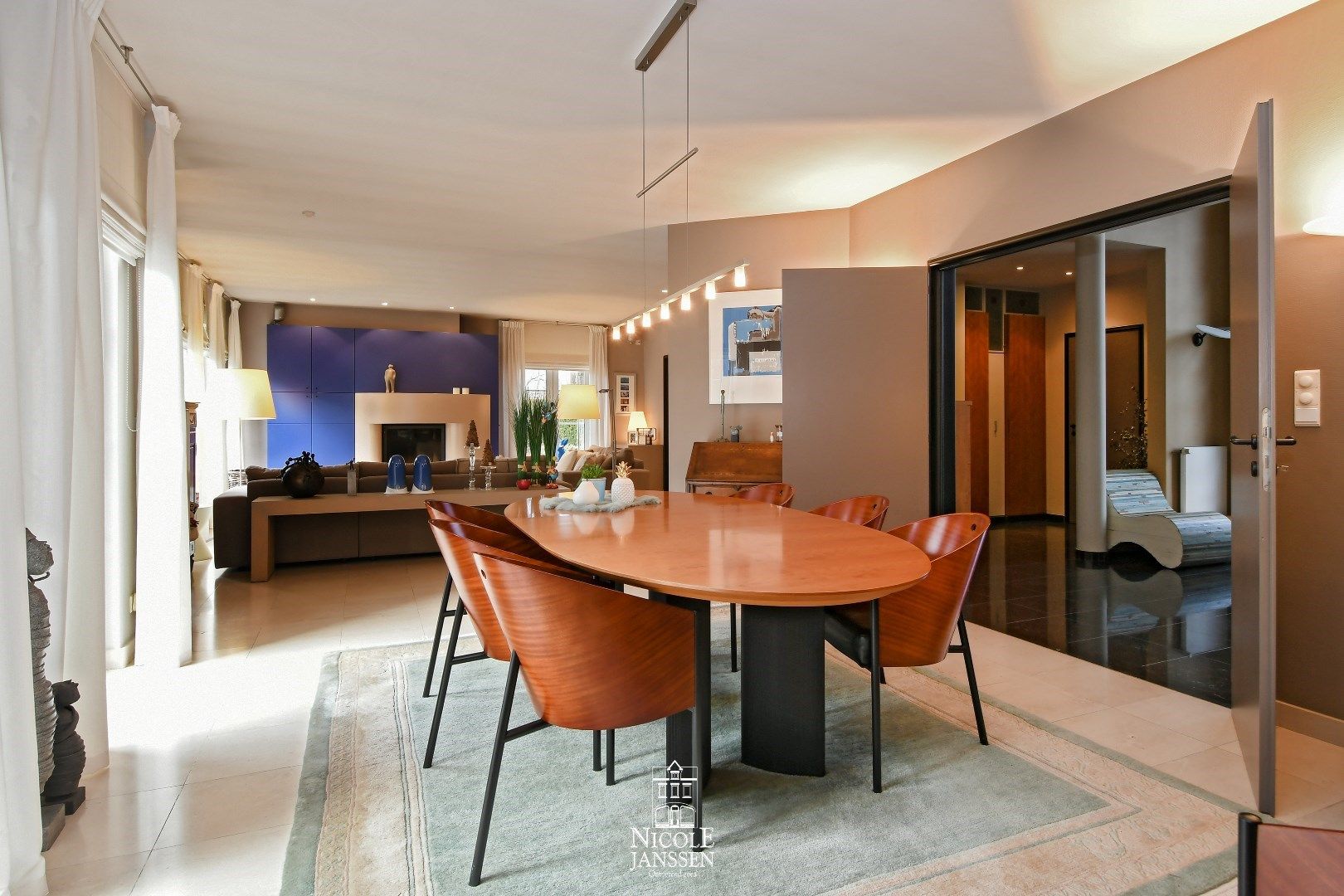 Ruime villa in landelijke stijl  foto 6