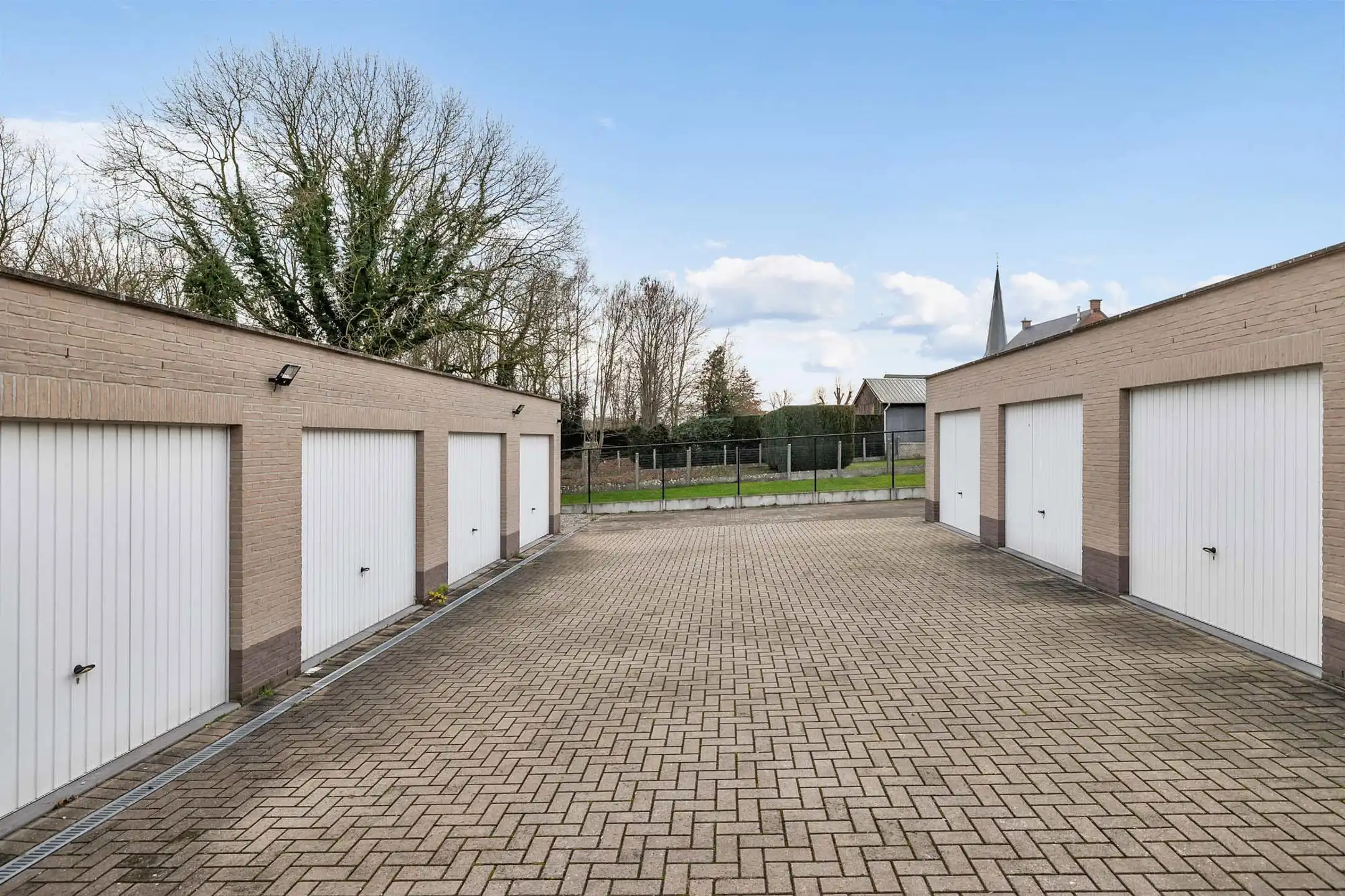 Energiezuinig appartement met 2 slpks, terras en garagebox foto 22