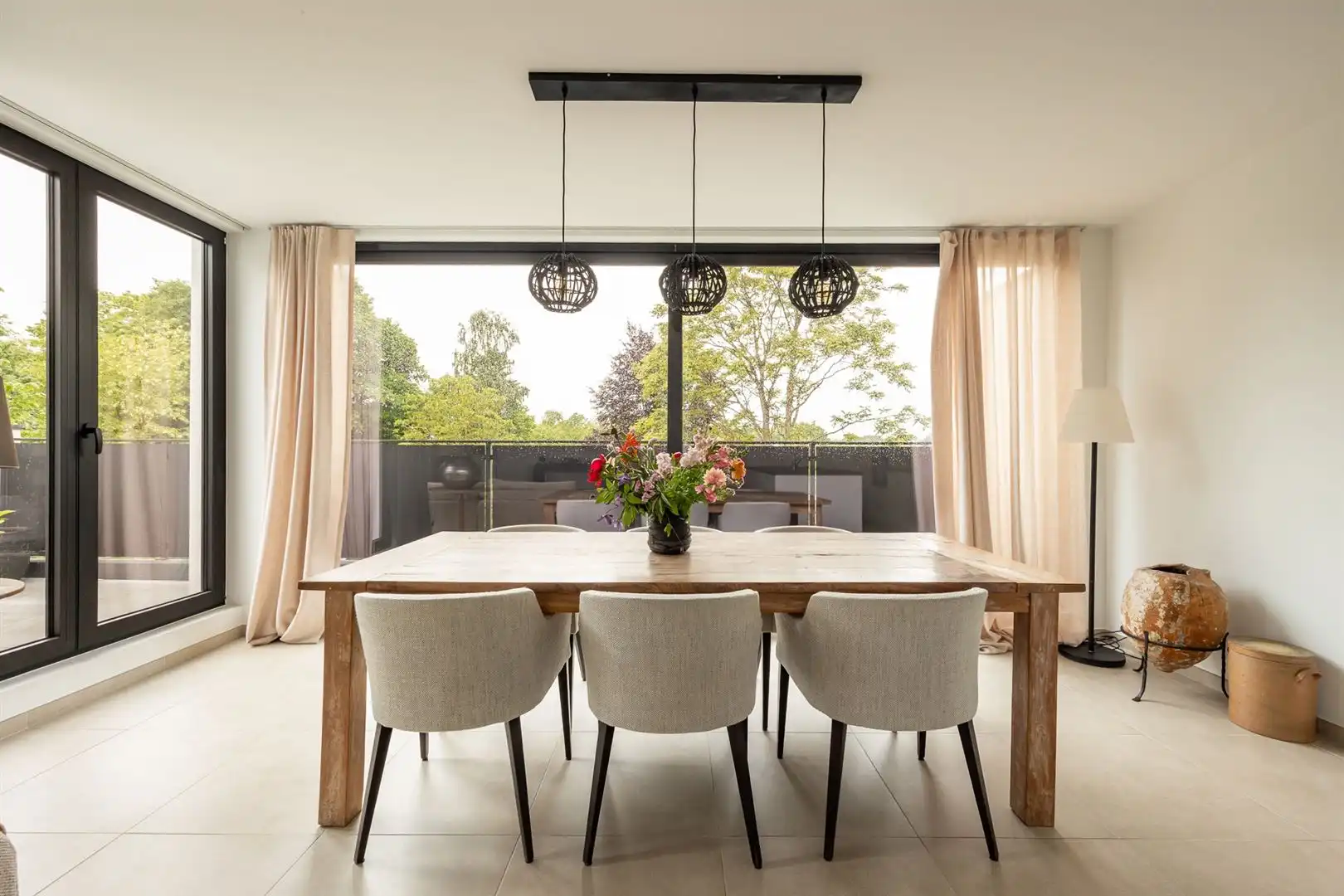     Exclusief penthouse met 2 terrassen en open, groen zicht foto 3