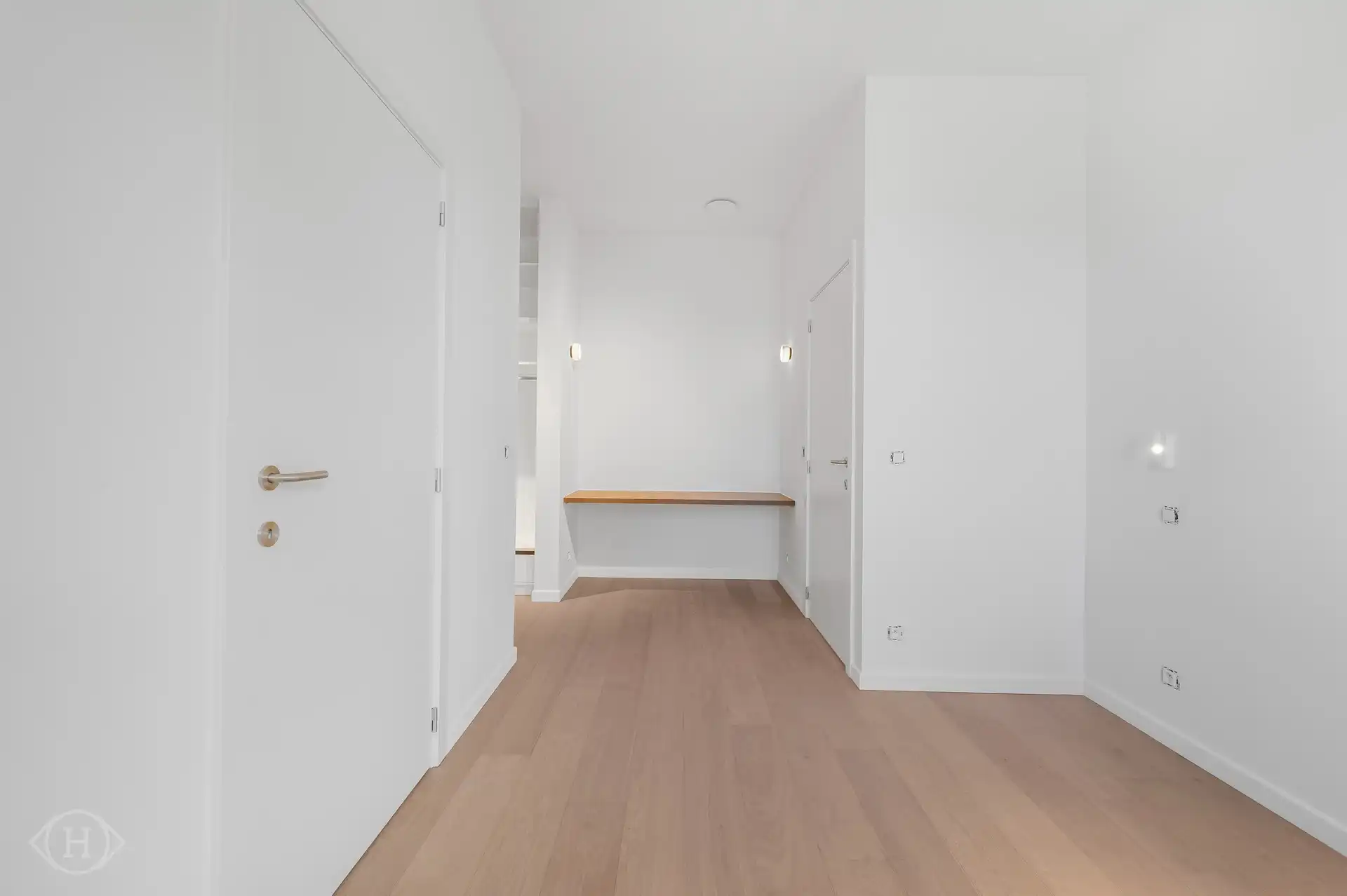 Luxe 3-slaapkamerappartement met ruim terras foto 17