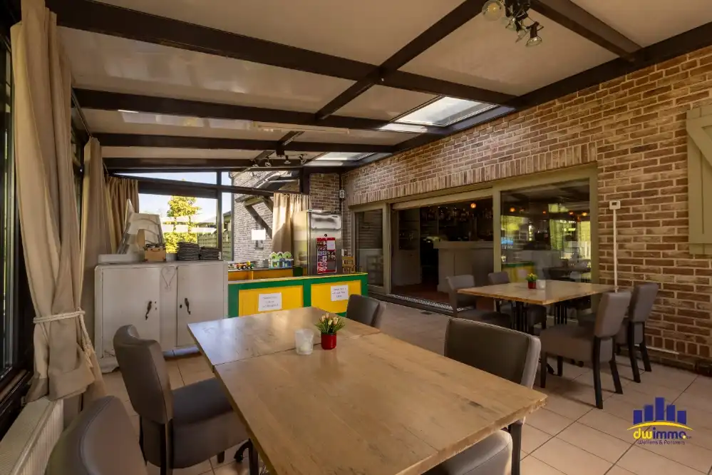Uniek restaurant met woonst te koop op toplocatie in het groen te Hamme foto 10