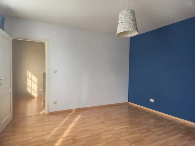 RUIME OPEN BEBOUWING MET 5 SLAAPKAMERS TE HUUR IN WACHTEBEKE foto 18