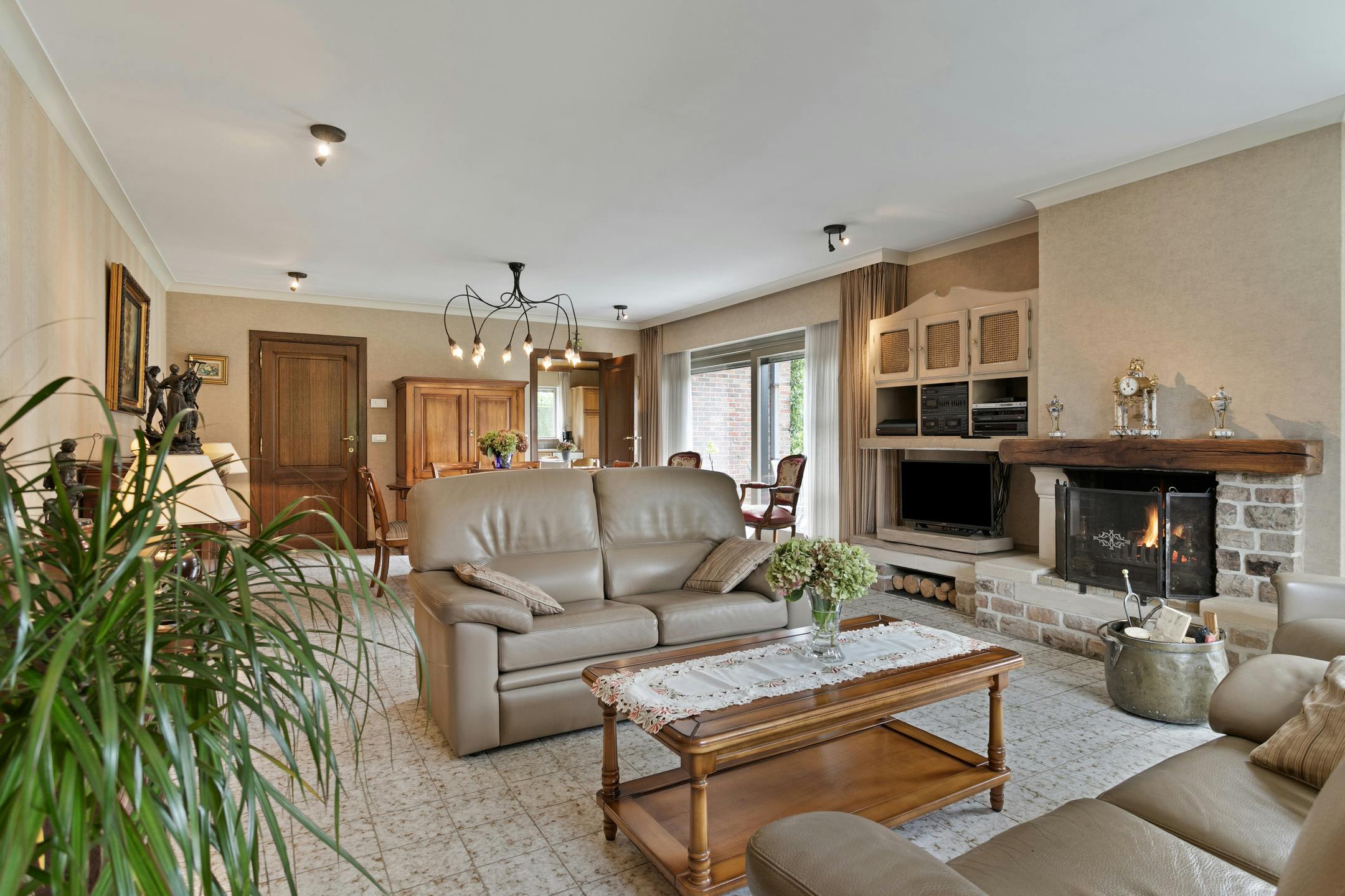 Gelijkvloers huis op ca. 1.417m² te koop in Sint-Baafs-Vijve foto 6