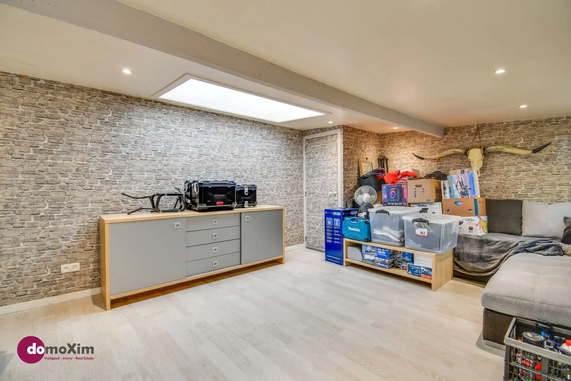 Praktische woning met mooie tuin en uitstekende bereikbaarheid foto 16