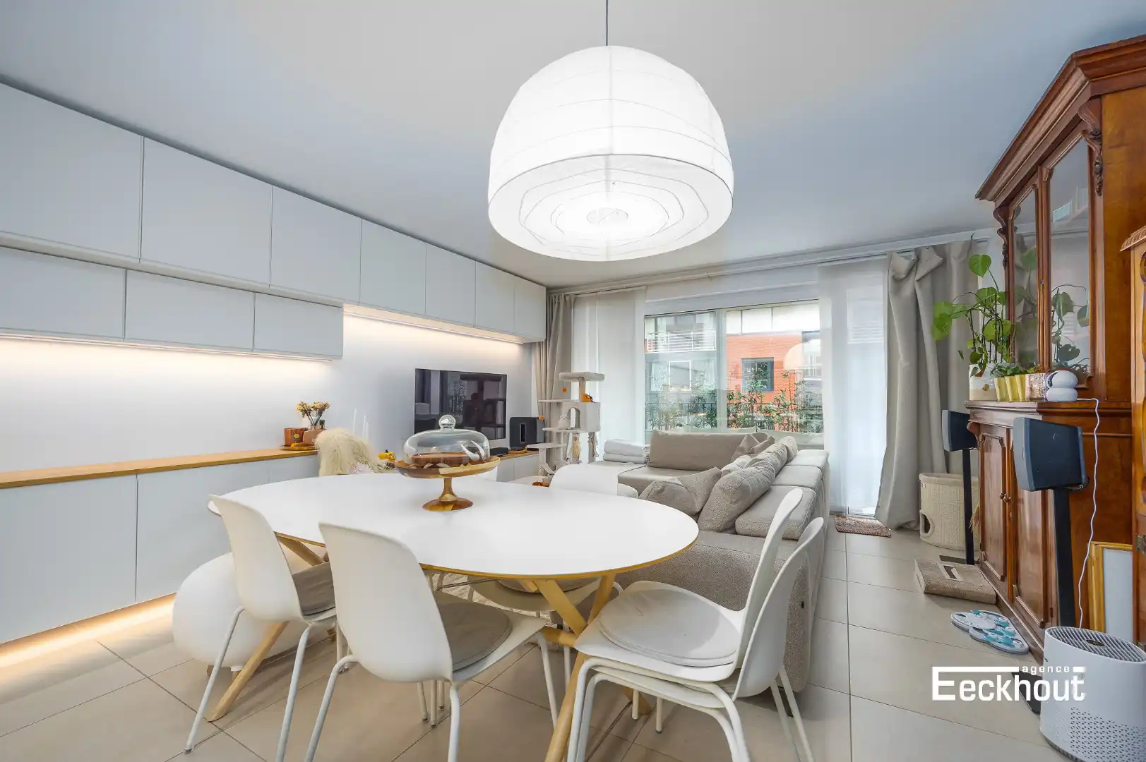 Instapklaar appartement met ruim zonneterras in het centrum van Oostende! foto 5