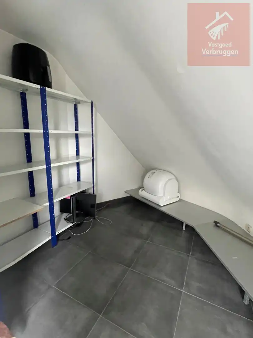 Stijlvol duplex-appartement met 2 slaapkamers op 4de verdieping in hartje Aalst foto 17
