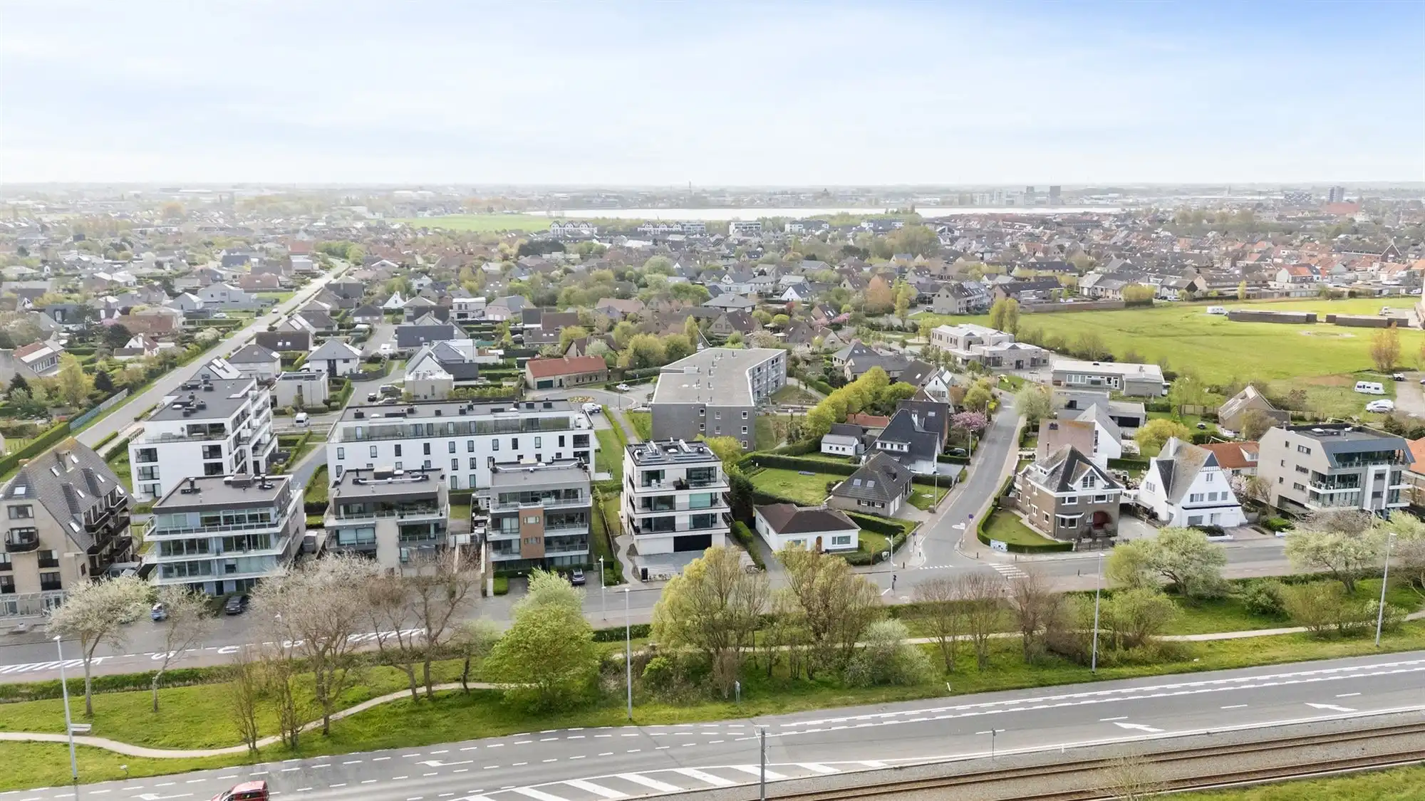 Schitterend tuinappartement vlakbij zee! foto 21