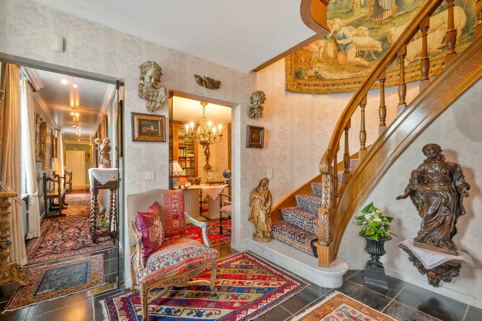 Unieke eigendom met 2 schuren, kapschuur, paardenstal en verzichten foto 46