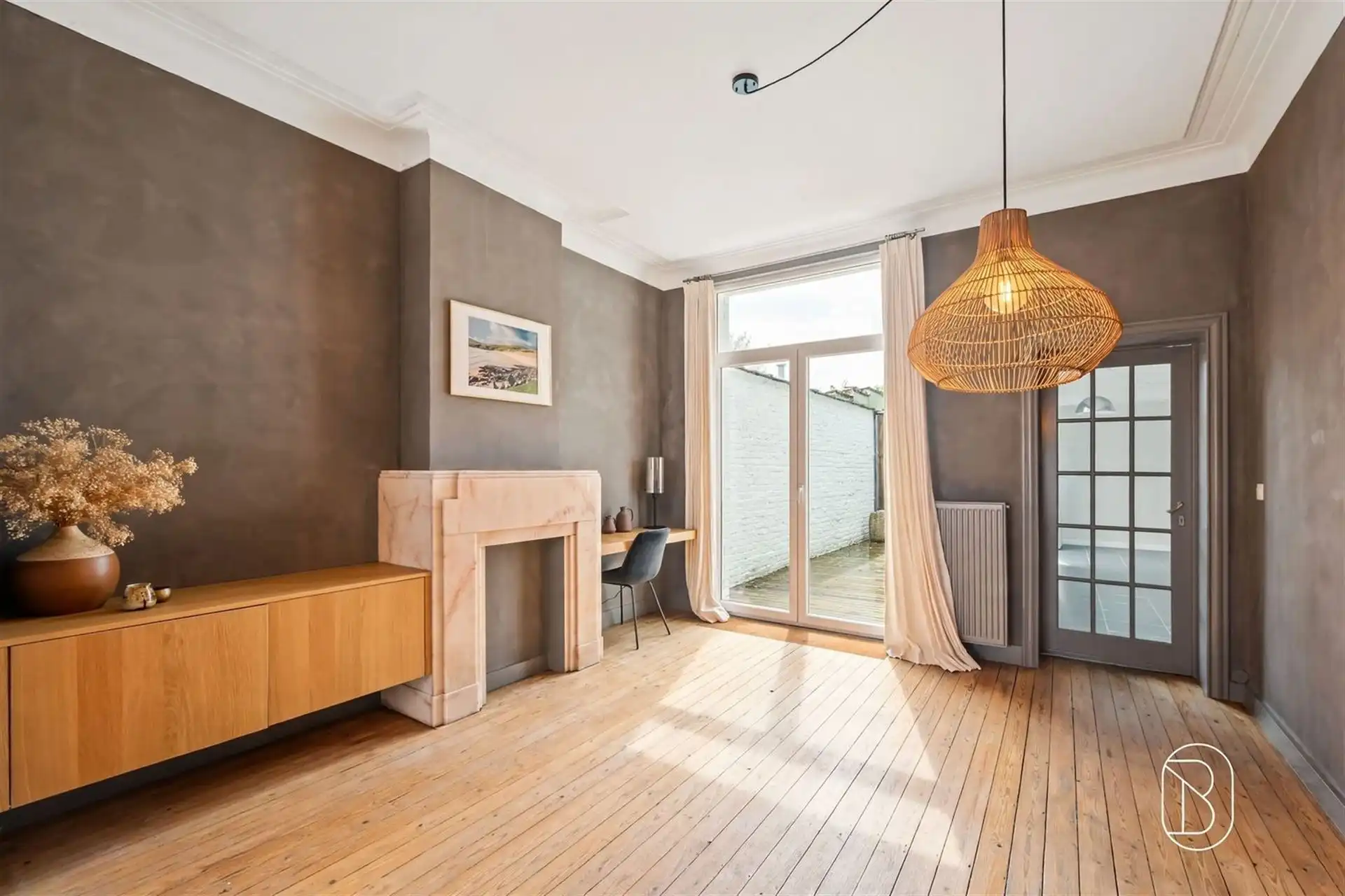 Ruime art-decowoning met 5 slpk & gezellig stadsterras foto 7