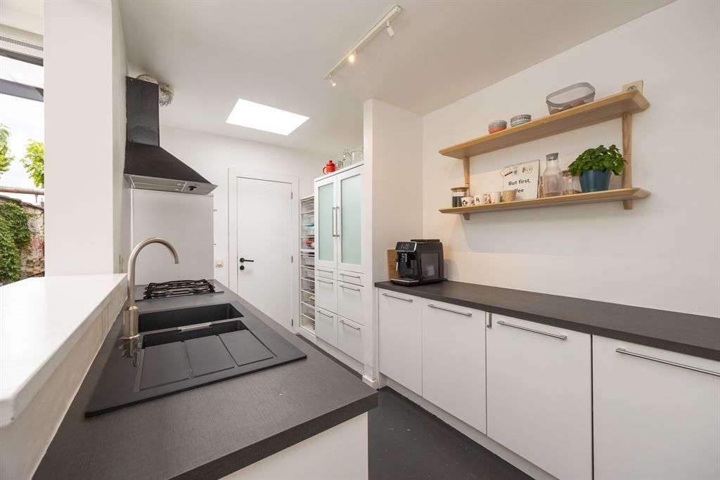 Energiezuinige, instapklare woning met Zuid-oost tuin foto 5