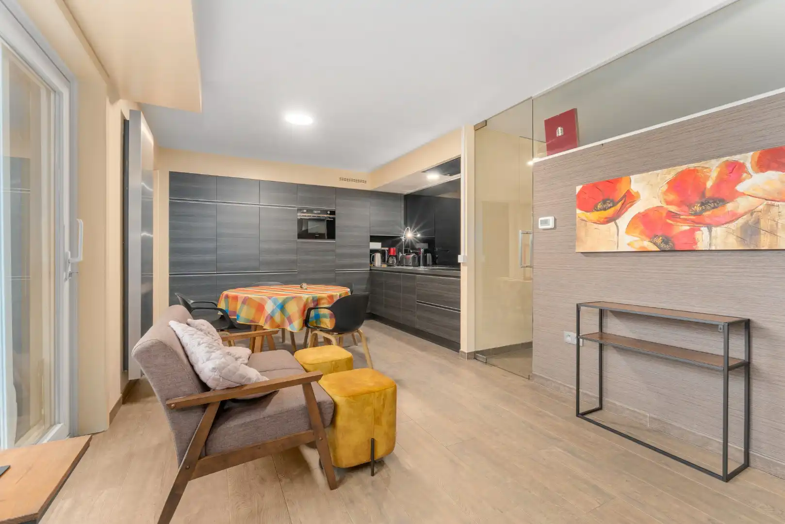 Appartement met zongericht terras te koop foto 3