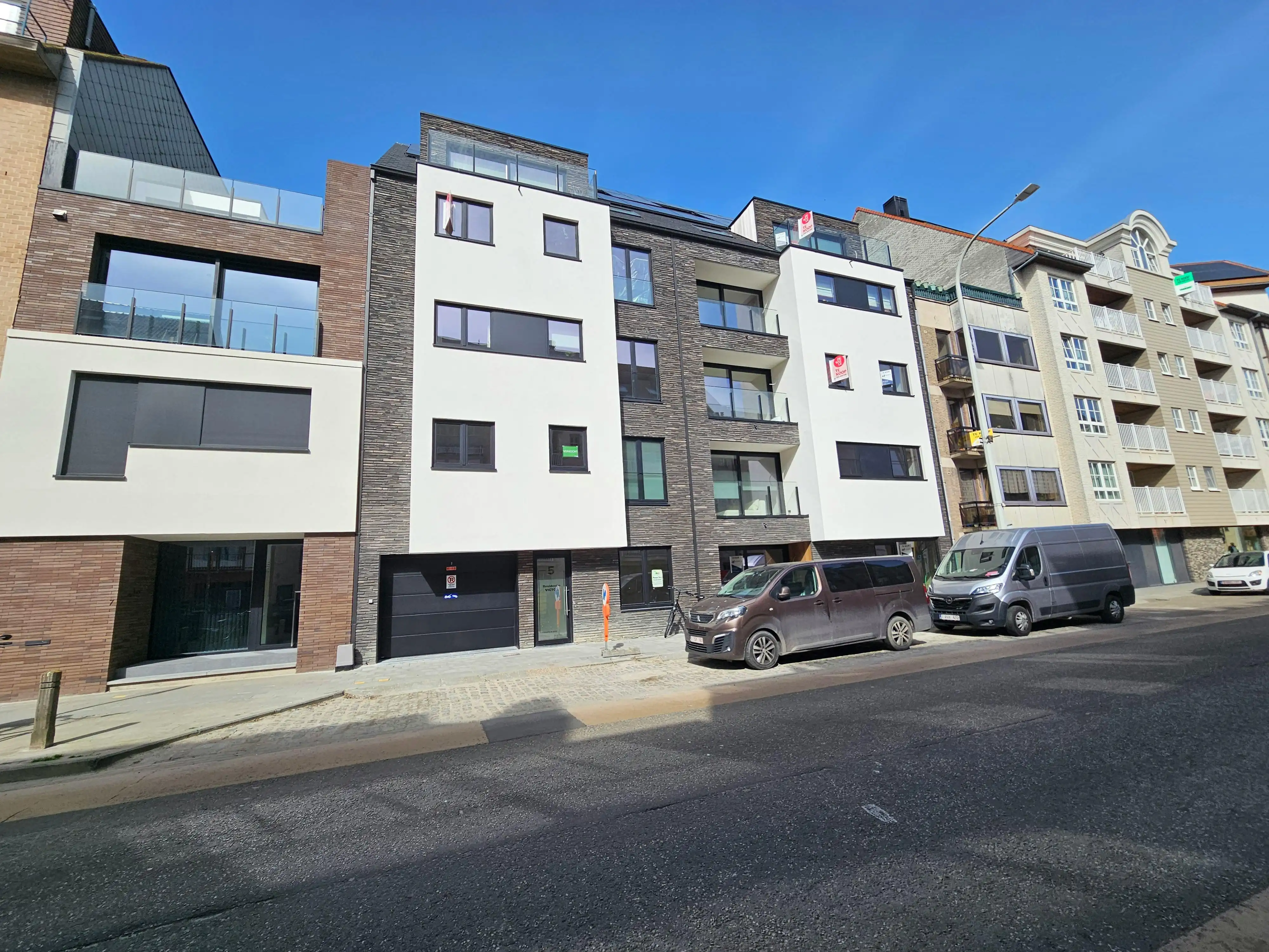 Nieuwbouw gelijkvloers appartement te Blankenberge foto 2