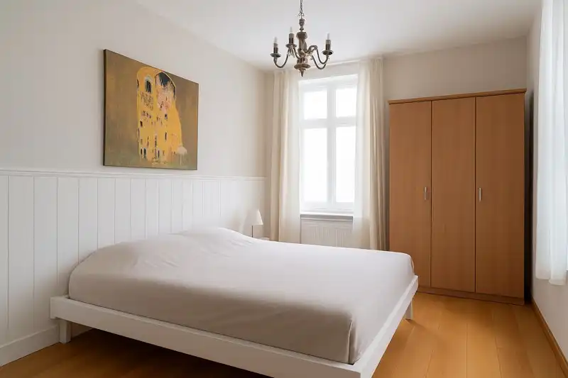 🏡 Uniek en authentiek pand vol karakter en mogelijkheden. Ruime woning, multifunctionele bijgebouwen en een charmante, omsloten tuin. foto 9