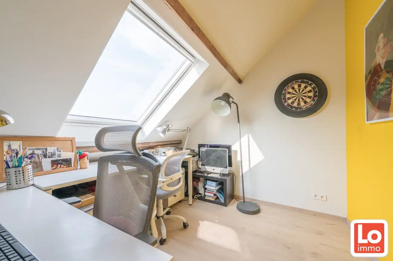 VERKOCHT!! Leuke gezellige starterswoning met aangename ruime stadstuin op een goede locatie tussen Gent en Oostakker centrum! foto 12