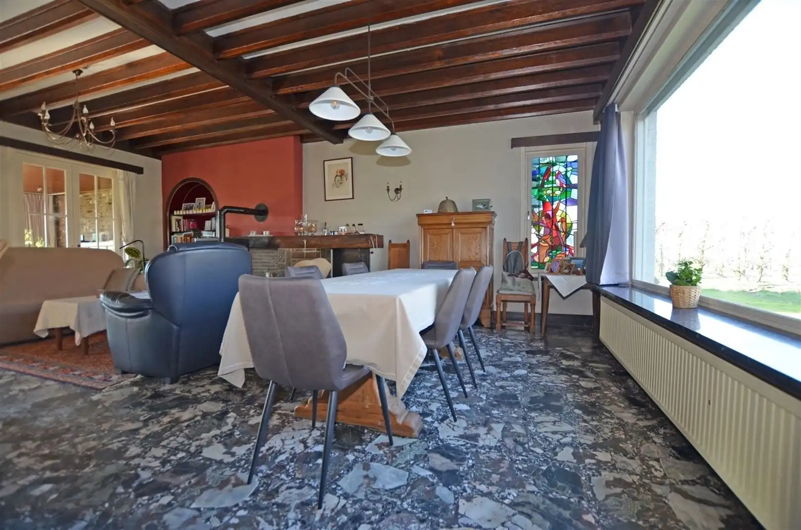 Villa + voorgelegen bouwgrond in residentiële straat  foto 9