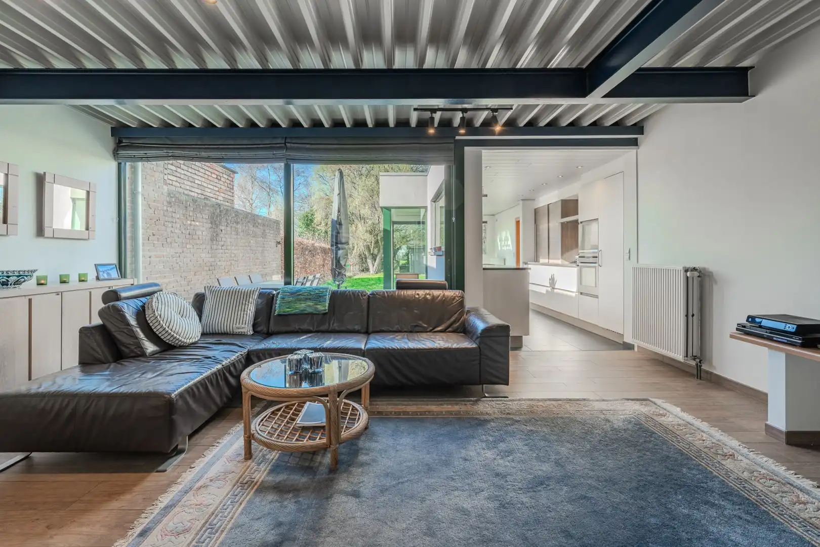 Ruime instapklare woning met landelijk zicht foto 6