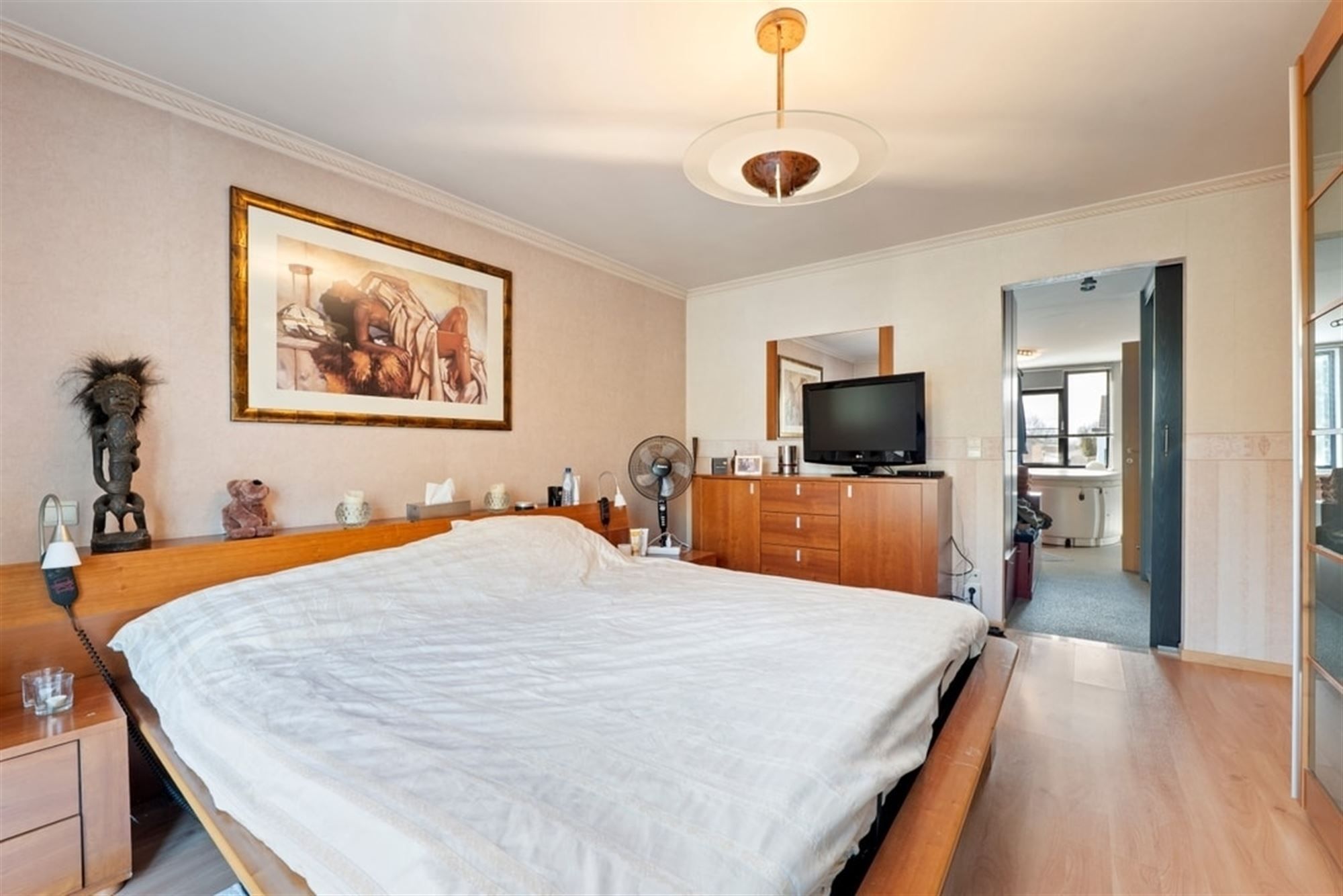 RUIME WONING MET VEEL MOGELIJKHEDEN IN TONGEREN foto 26