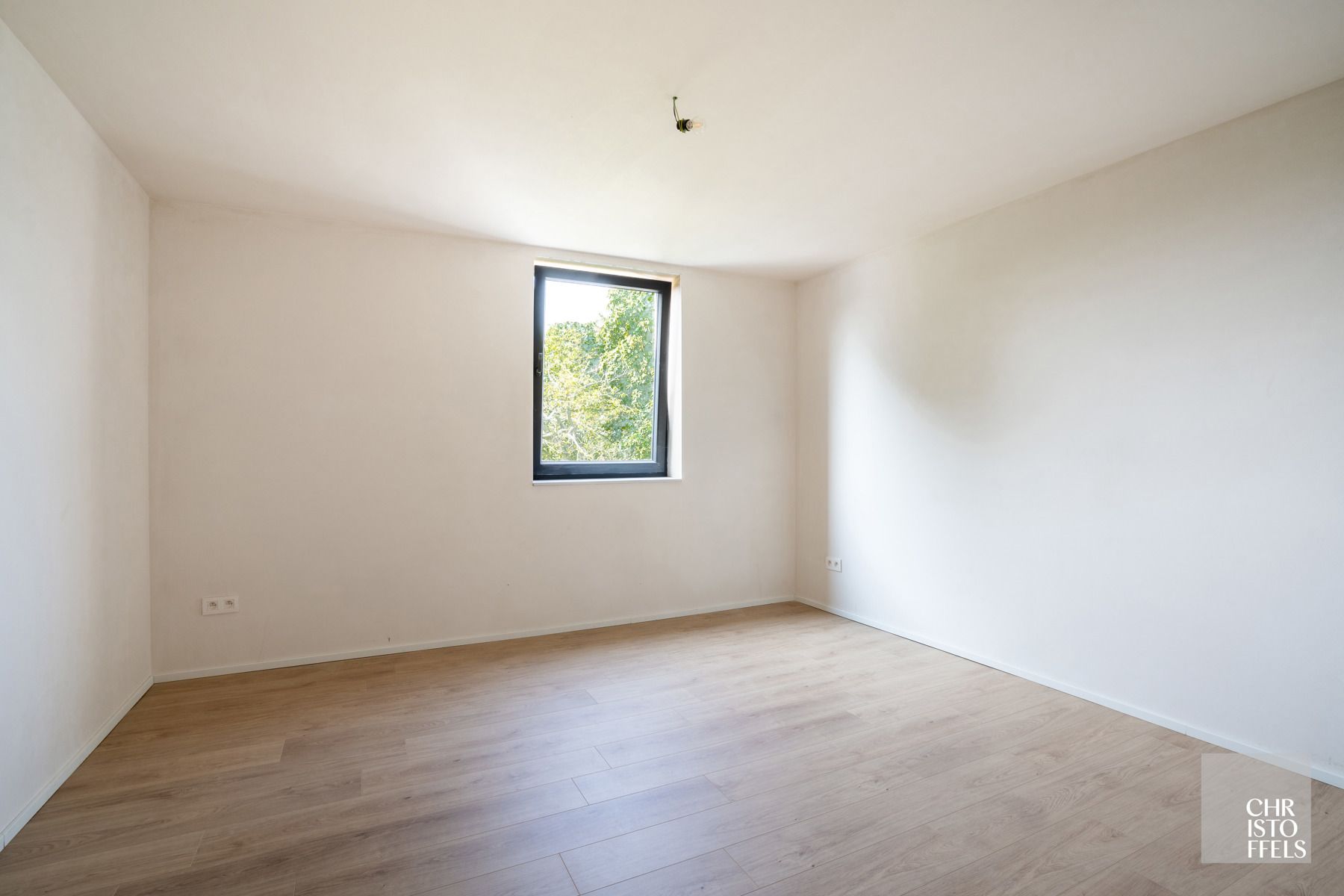 Unieke nieuwbouwwoning  van 185m² met ideale ligging! foto 5