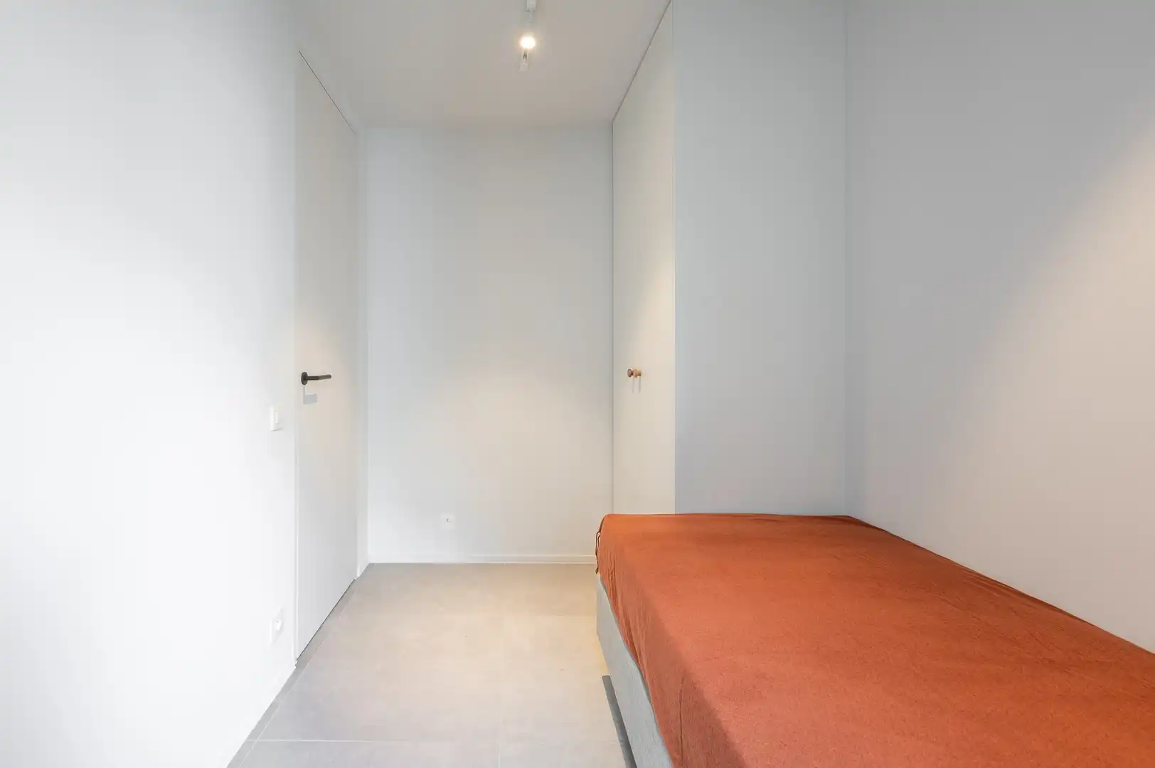 Luxueus gerenoveerd appartement met zijdelings zeezicht, ideaal gelegen nabij het Driehoeksplein. foto 18