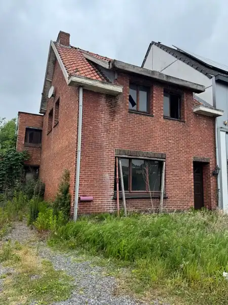 Bouwgrond met af te breken woning - 440 m² foto 7