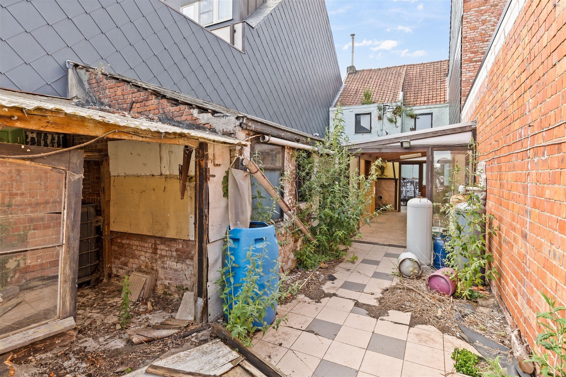 op te knappen woning op 540m² grond  foto 14