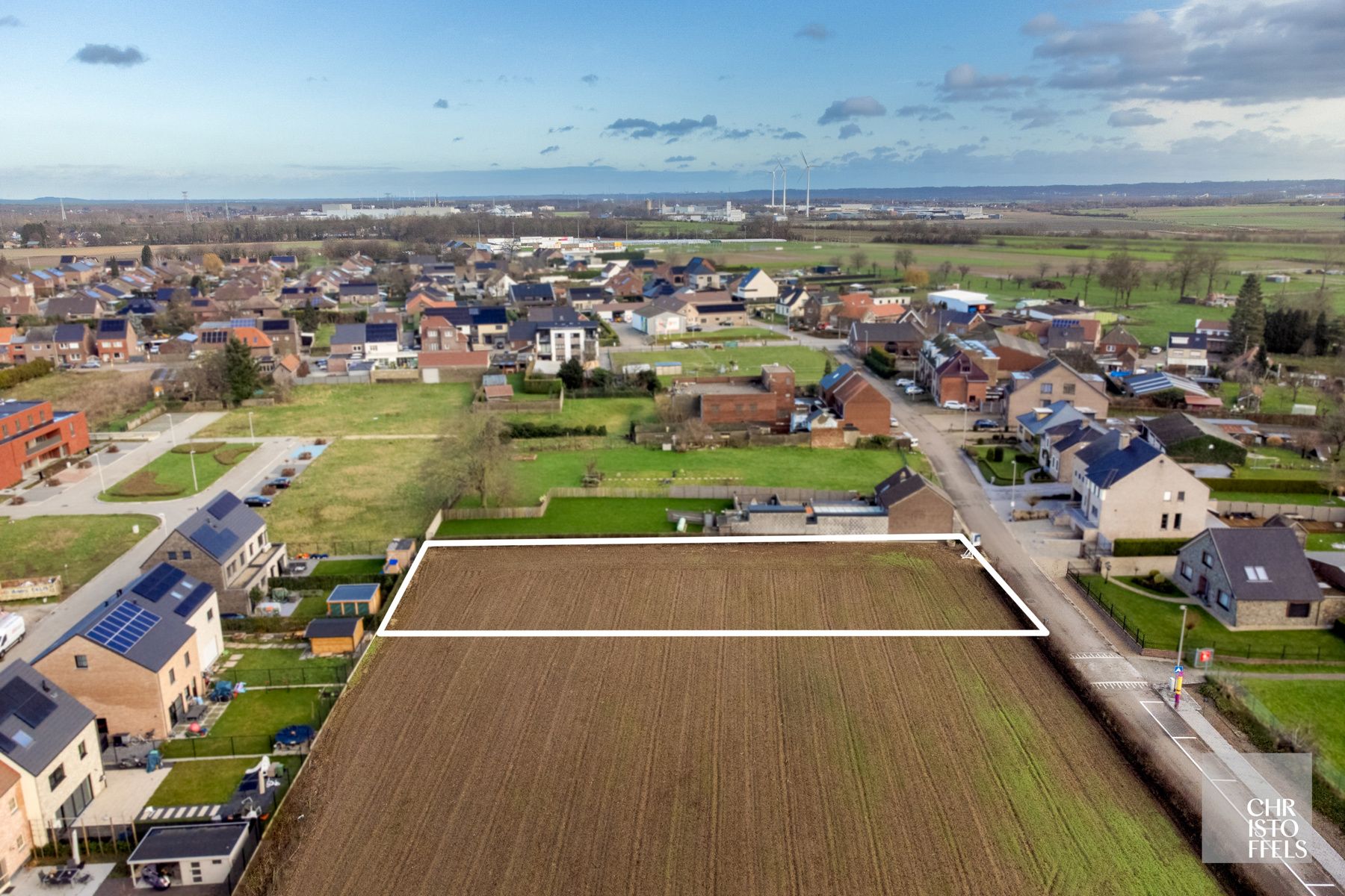 Rustig gelegen bouwkavel voor open bebouwing van 1.559m²! foto 4