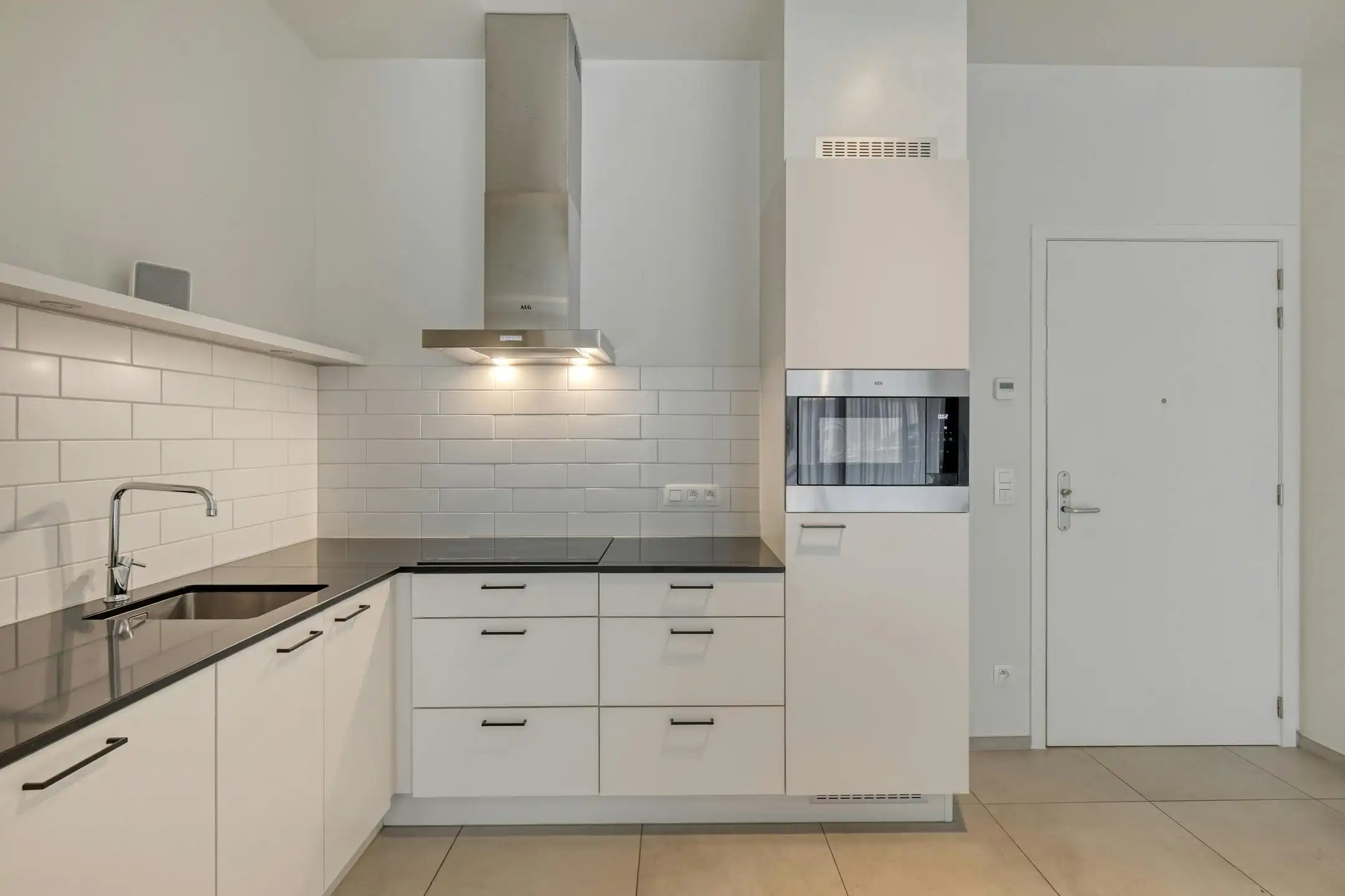Assistentiewoning met 2 slaapkamers te koop in centrum Kortrijk! foto 5