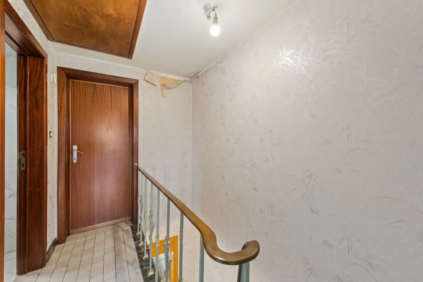 Bel-étage woning in voorstad Tienen foto 18