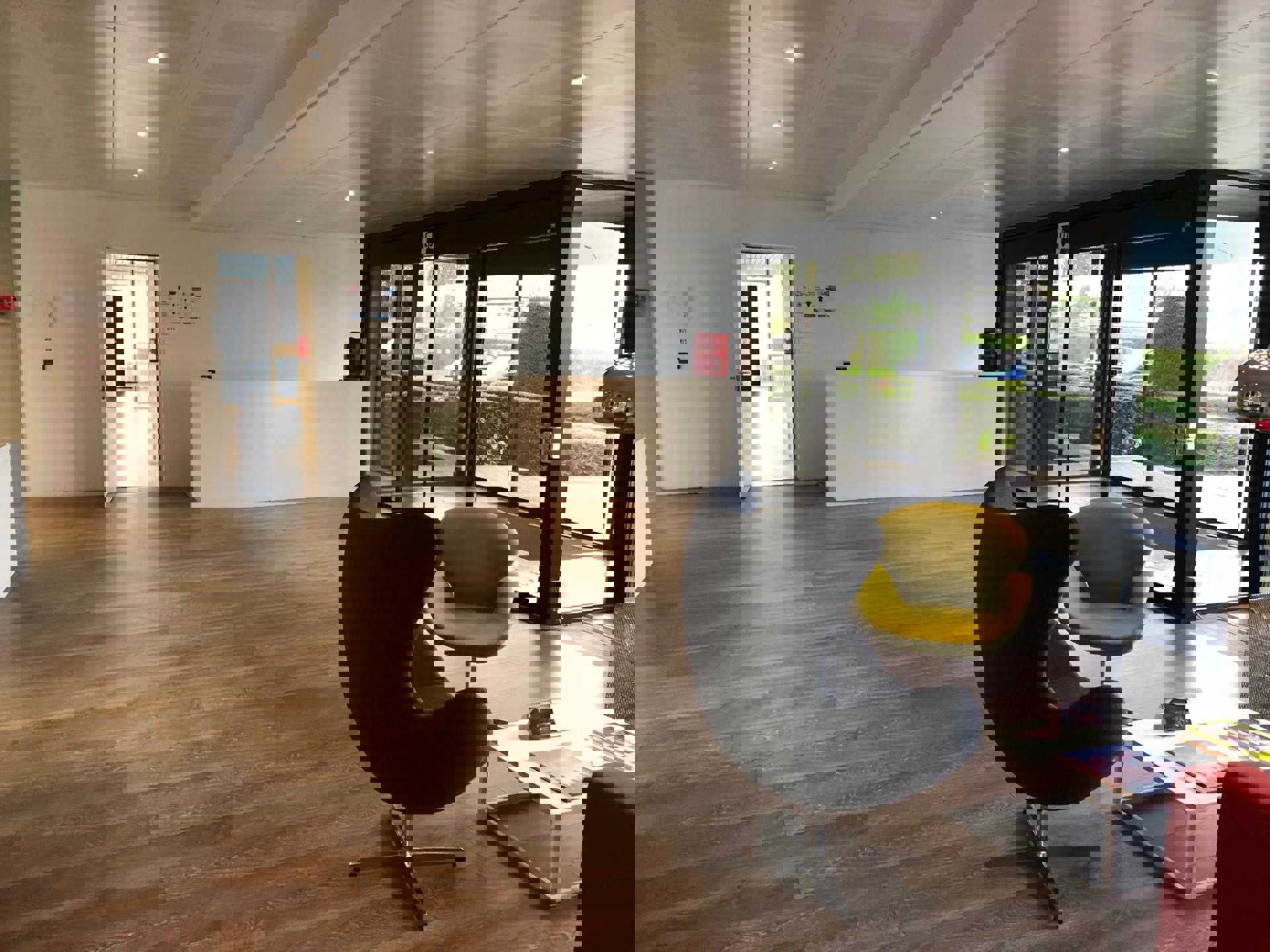 Veelzijdige bedrijfsgebouw in Temse met kantoor en opslag foto 11