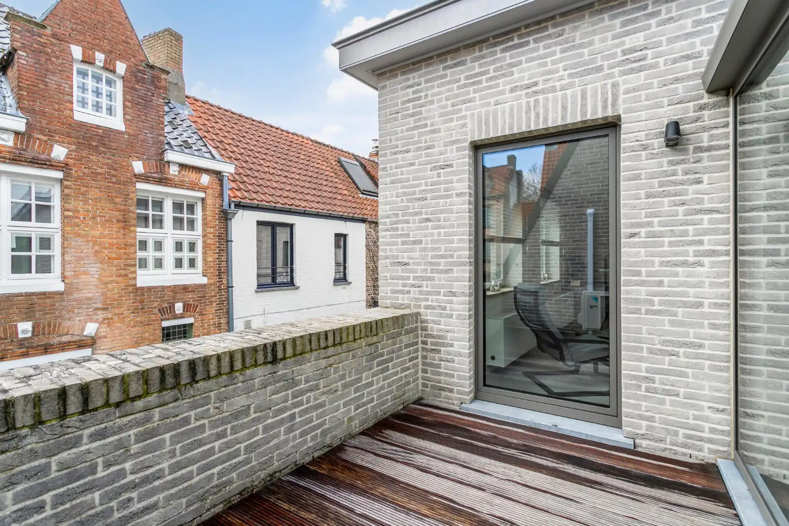 Unieke woning binnen de stadswallen van Brugge foto 10