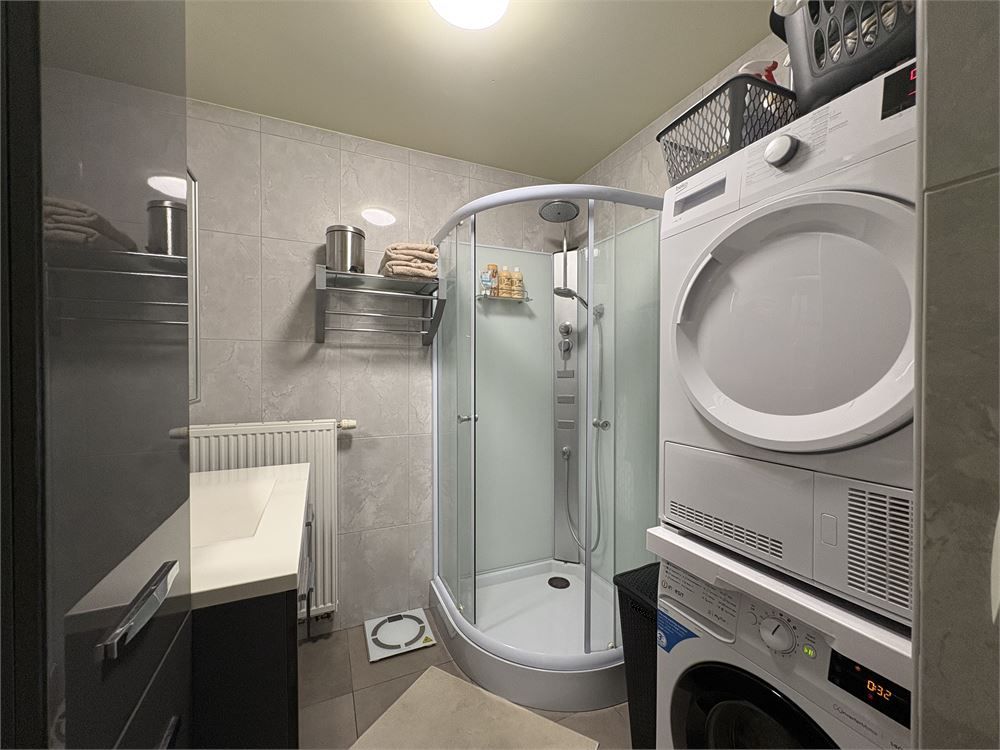 Lichtrijk appartement met 2 slaapkamers foto 7