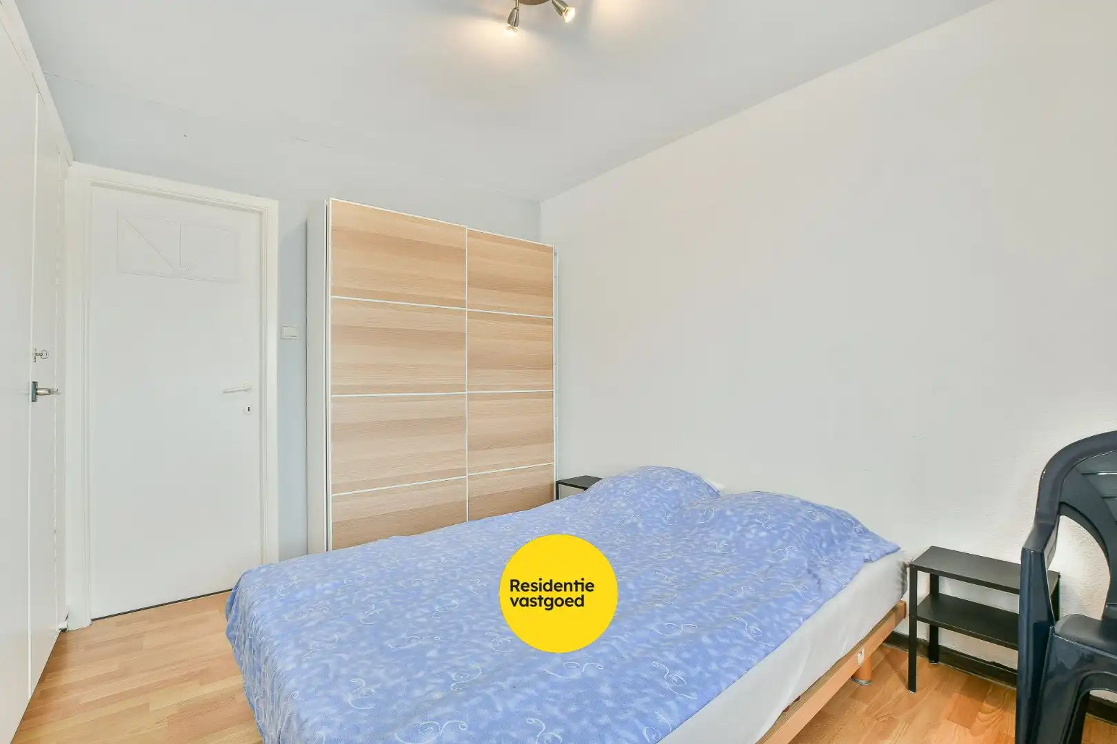 Eénslaapkamerappartement met terras, vlakbij strand en zee!  foto 12