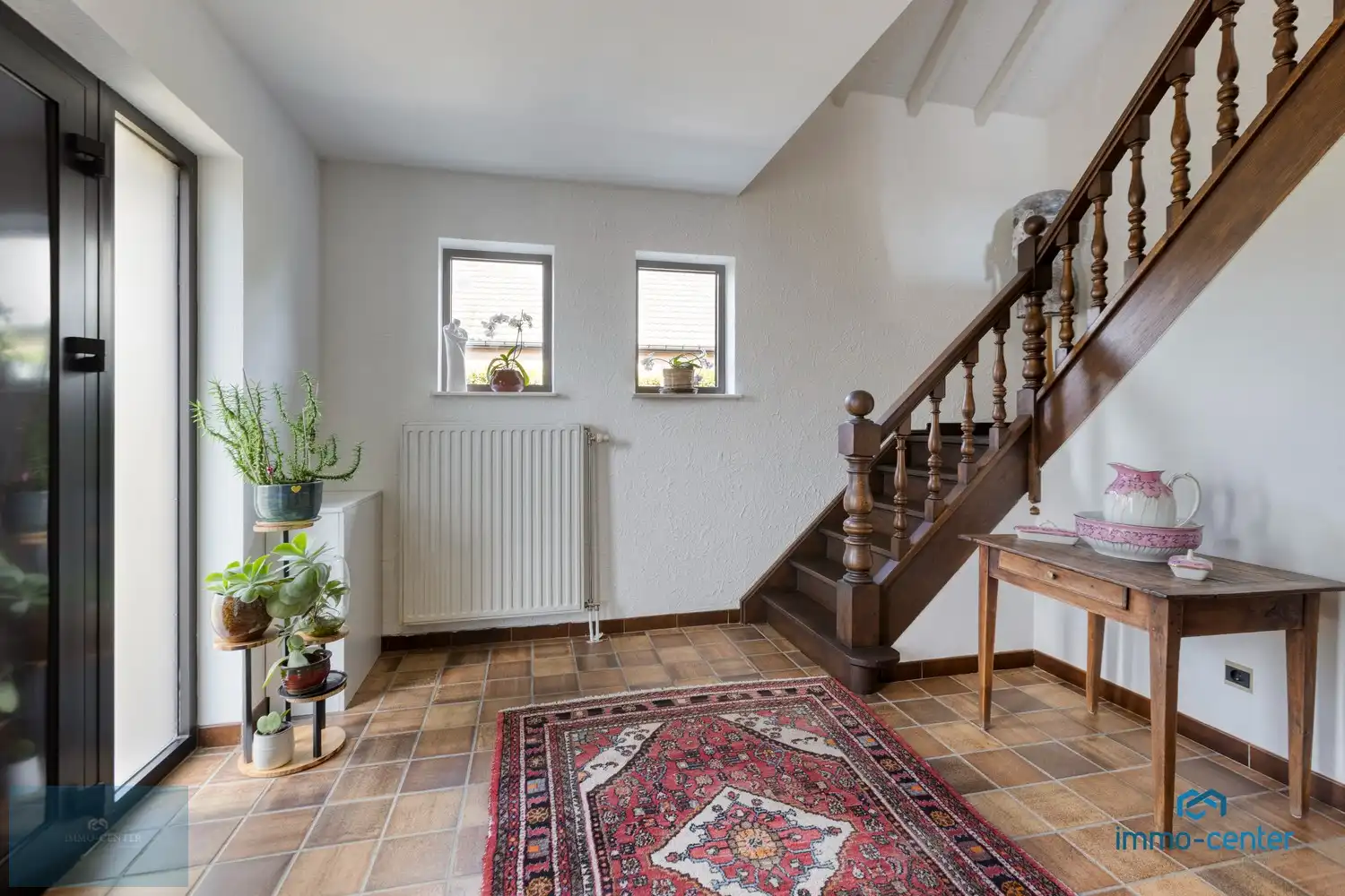 Instapklare vrijstaande woning met 4 slaapkamers en prachtige tuin foto 19