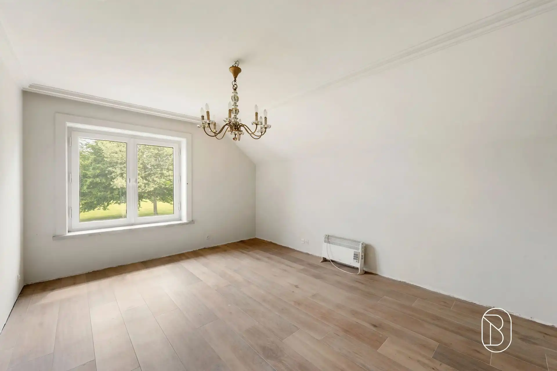 Statige villa met zwembad en uniek uitzicht op 6.401m² foto 15
