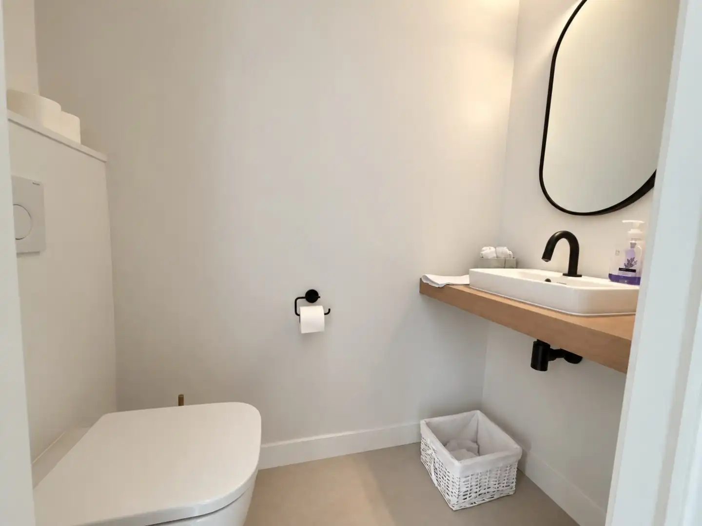 Eigentijds wonen, rustig gelegen. foto 7
