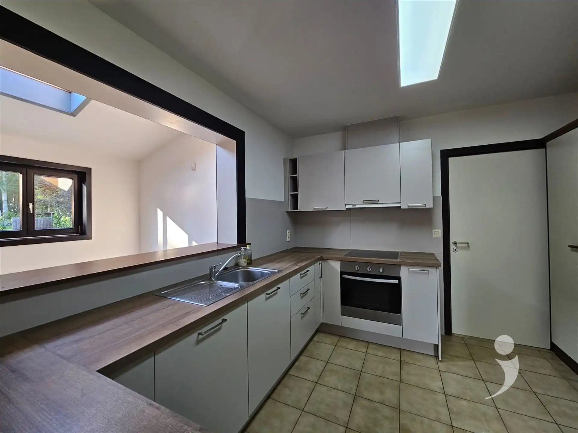 huis met tuin  foto 10