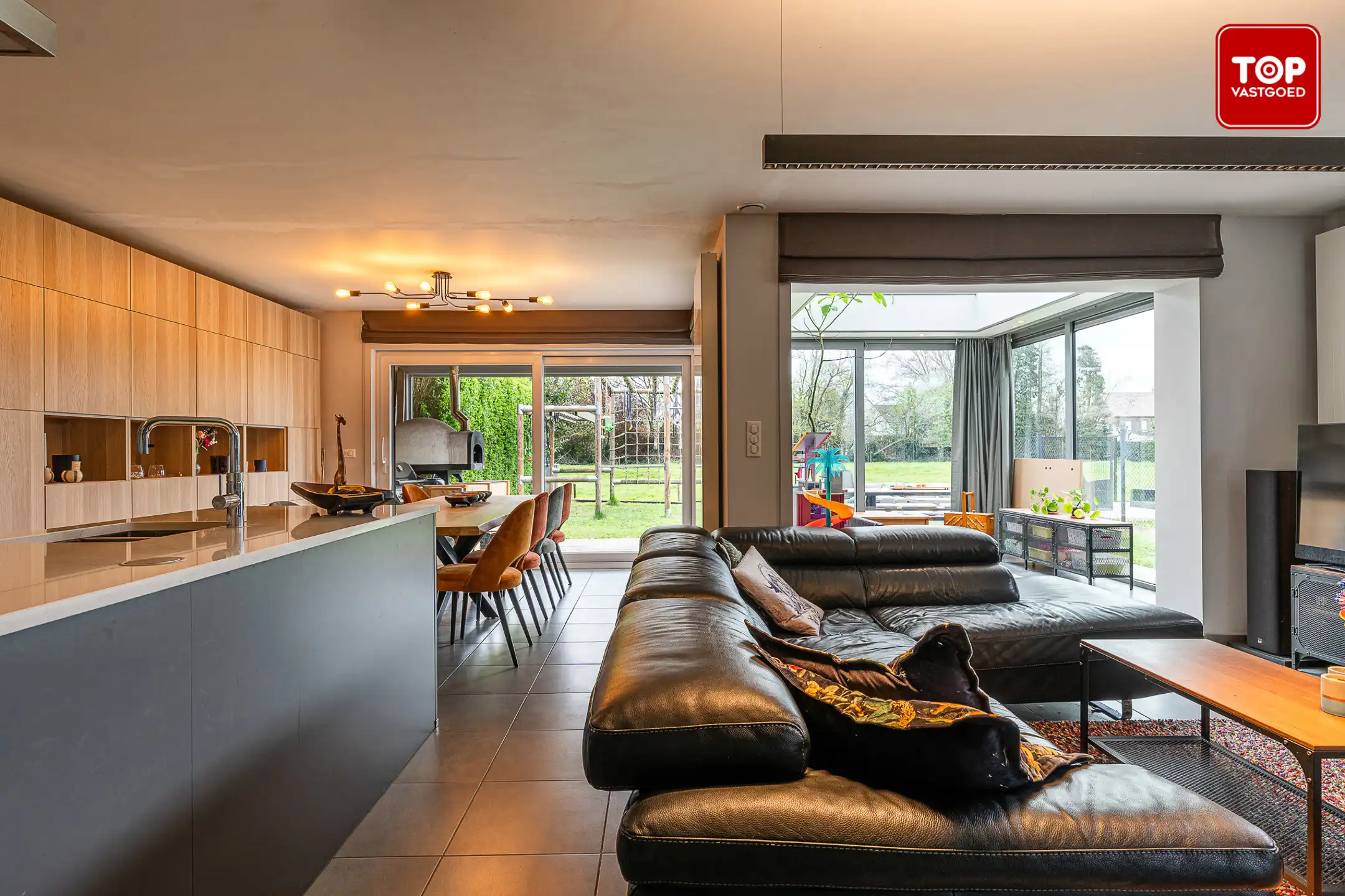 Ruime, energiezuinige woning in een rustige wijk. foto 4