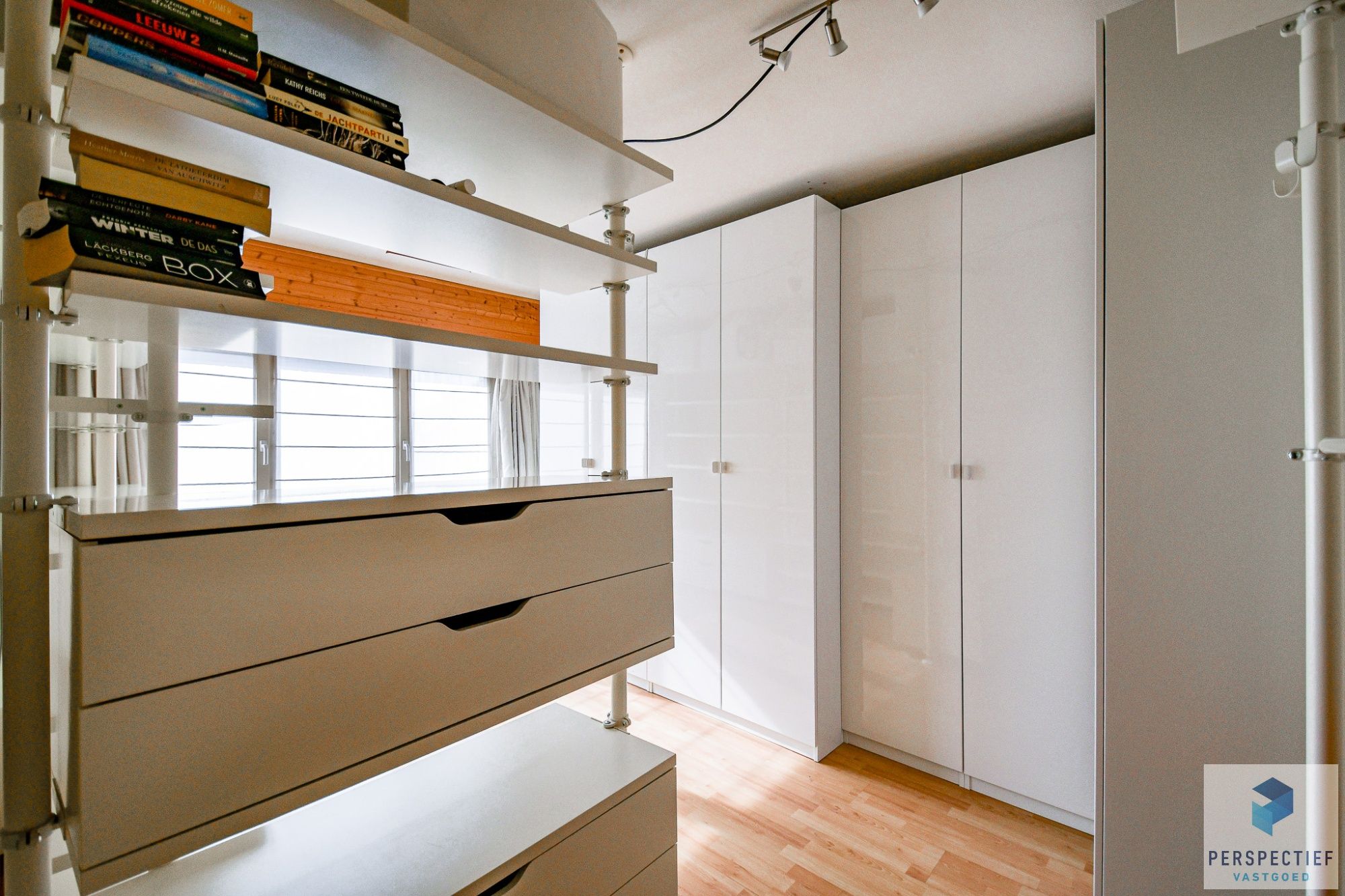 RUIM HANDELSPAND met WOONST op GUNSTIGE ligging - MOGELIJKHEID TOT AANKOOP NAASTLIGGENDE WONING met ZWEMBAD foto 39