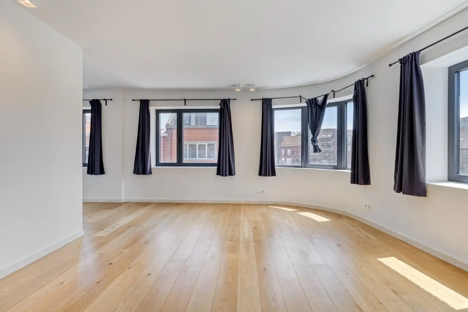 Instapklaar appartement met ruim terras en 2 slaapkamers - EPC A foto 7