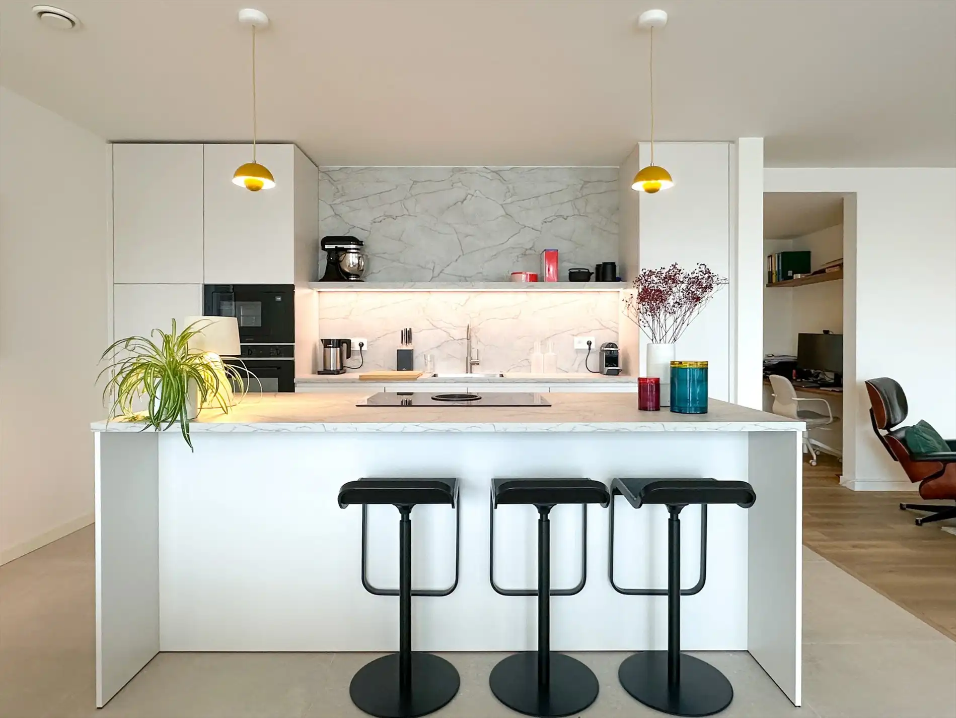 Luxueus nieuwbouwappartement met 2 slaapkamers op de Grote Markt in Sint-Niklaas foto 2