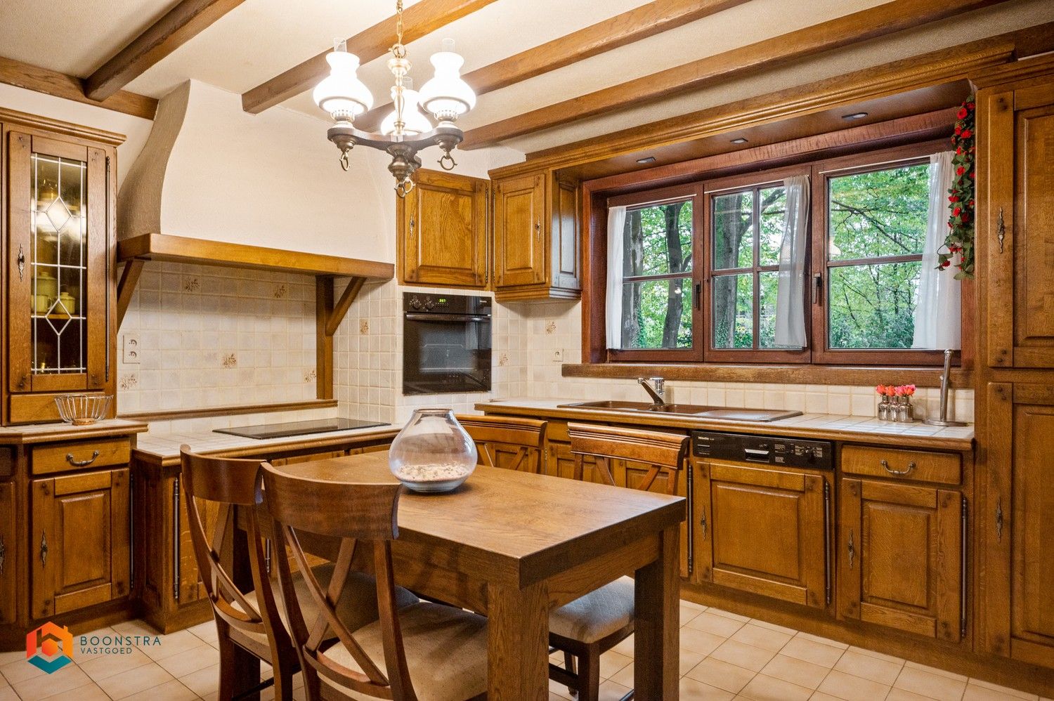 Te renoveren villa met 4 slpkrs op toplocatie in Beerzel foto 9