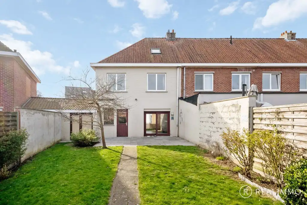 Ruime gezinswoning te Harelbeke foto 14