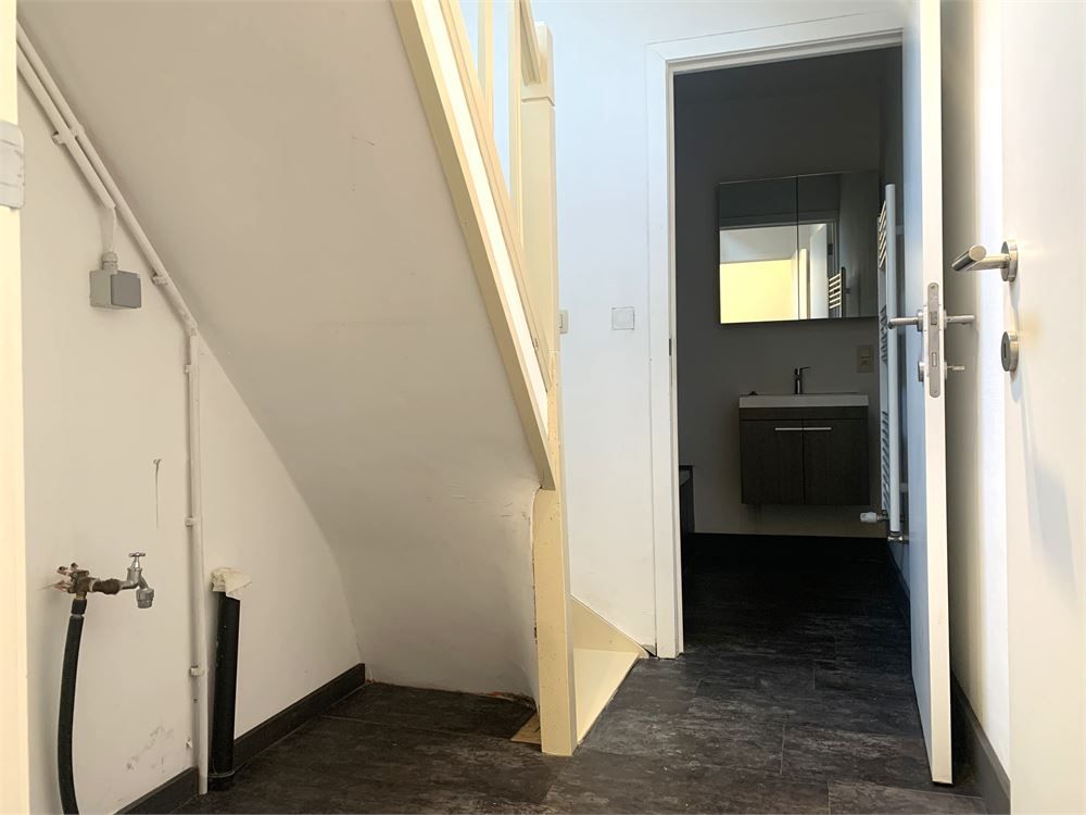 Lichtrijk appartement met 2 slaapkamers in het centrum van Torhout foto 4