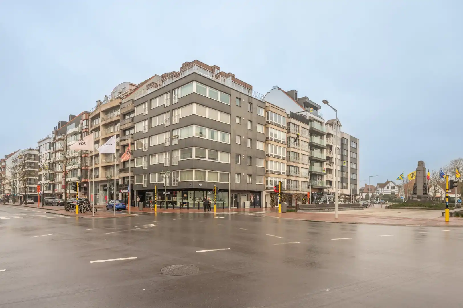 Op te frissen appartement met centrale ligging op Lippenslaan foto 13