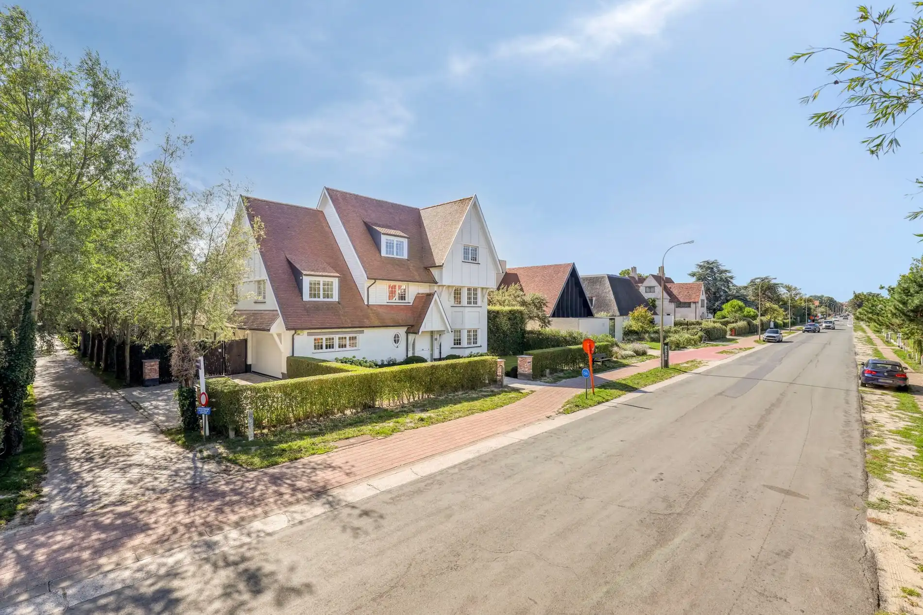 Luxueuze en stijlvolle villa in Engelse Cottage stijl met verwarmd zwembad gelegen in het Zoute. foto 47