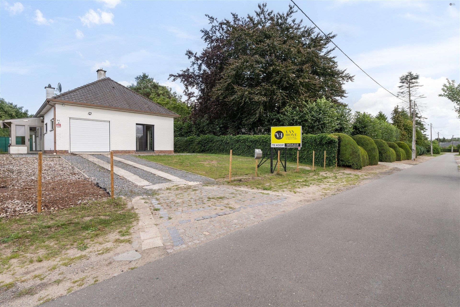 Hoofdfoto van de publicatie: zeer rustig gelegen bungalow met uitbreidingsmogelijkheden