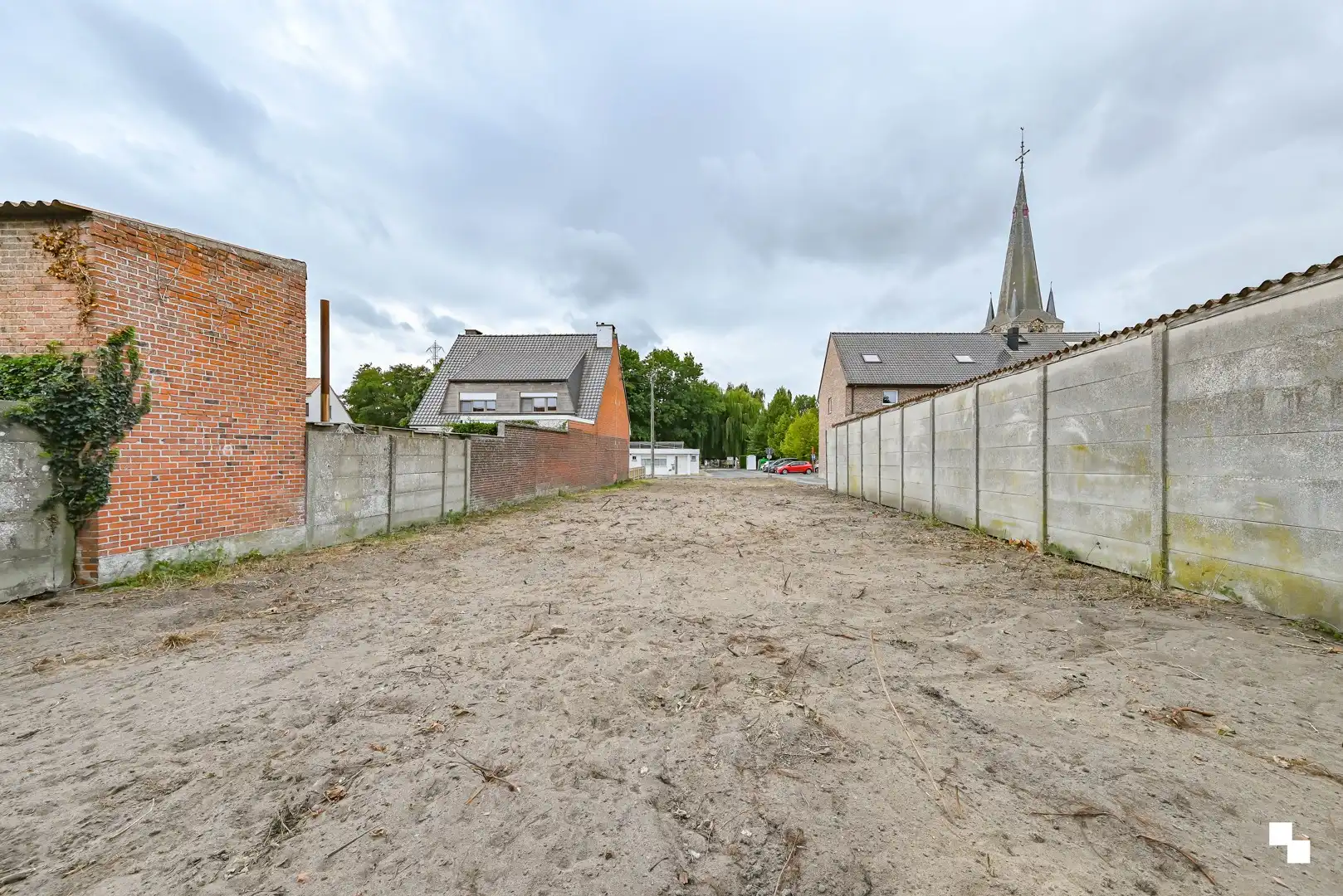 Bouwgrond zonder bouwverplichting van 551 m² voor halfopen bebouwing te Emelgem foto 6