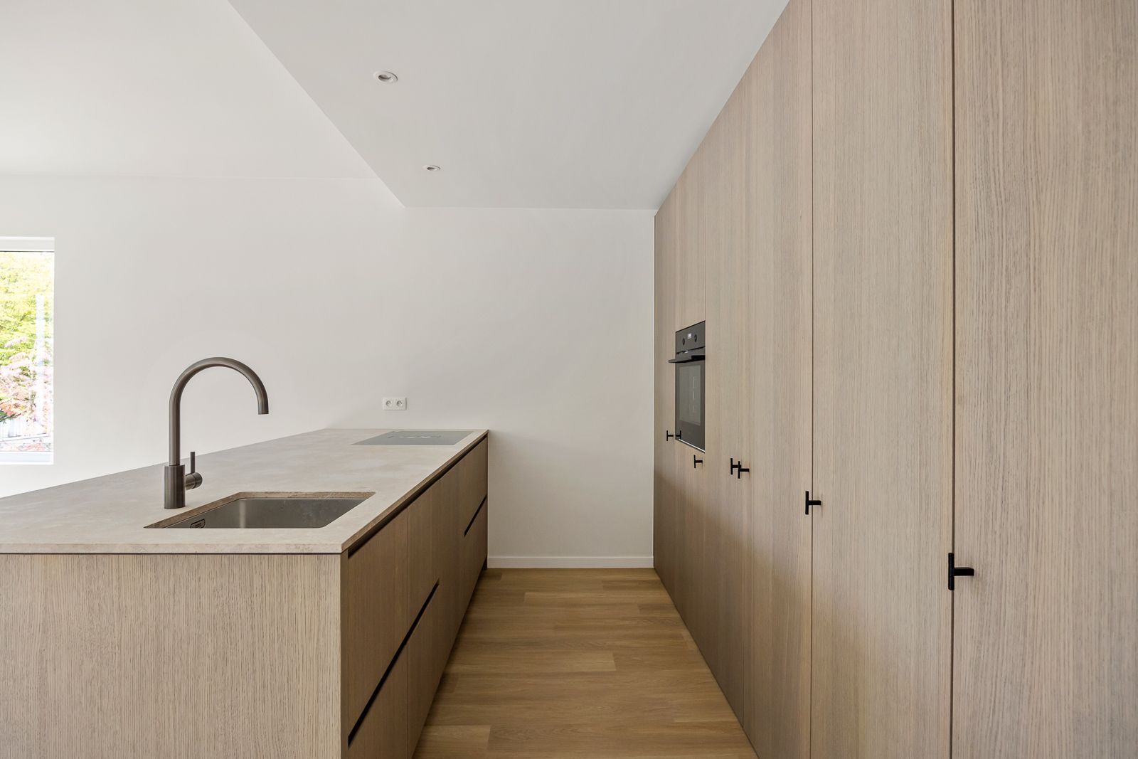 Instapklaar, energiezuinig appartement met 2 slaapkamers en garagebox foto 4