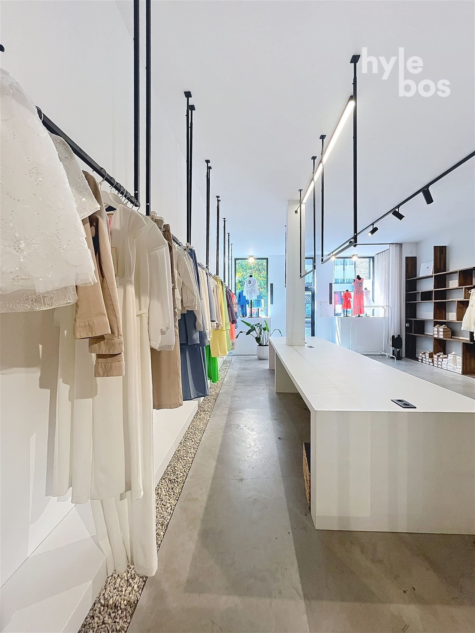 Mooie winkelruimte in de Stationsstraat te Sint-Niklaas foto 8